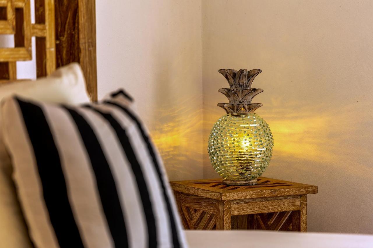 Pineapple House Manzanillo Villa Ngoại thất bức ảnh