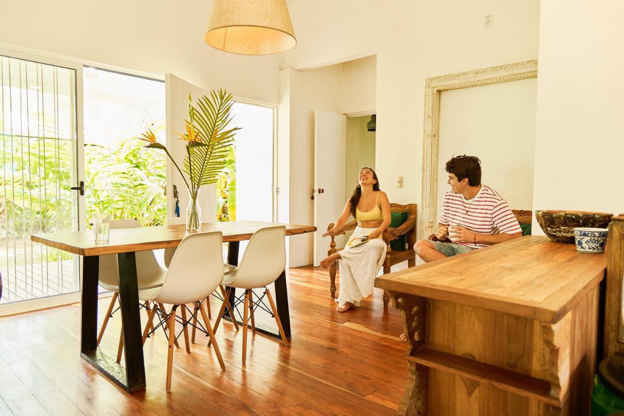 Pineapple House Manzanillo Villa Ngoại thất bức ảnh
